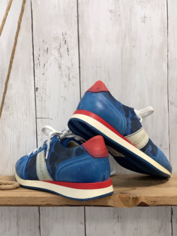 neu Cole Bounce Schuhe Gr. 33  blau rot weiße Schnürsenkel