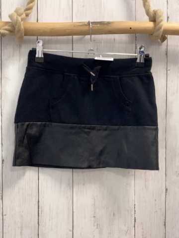 Replay  Rock Gr. 116  schwarz Saum in lederoptik