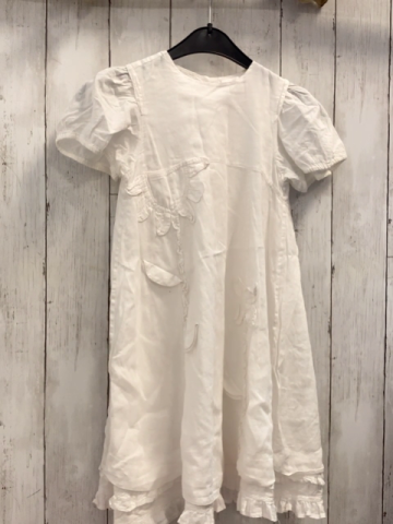 Oilily Kleid Gr. 116  weiß Blumen