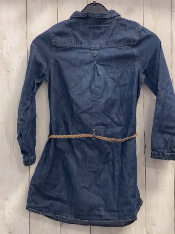 Okaidi  Kleid  Gr. 116  blau Jeans mit  braunem geflochtenen Gürtel 