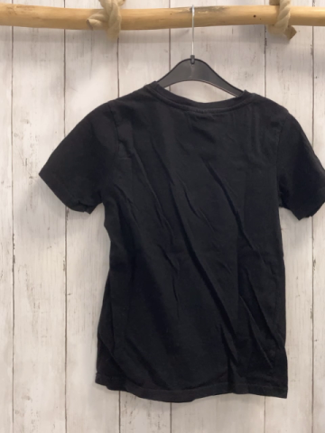 Marvel  T-Shirt  Gr. 134/140  schwarz Schrift Avengers 