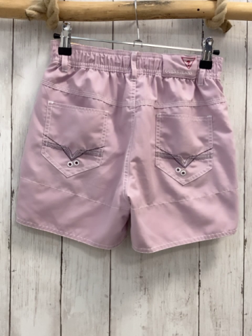 Guess  Shorts  Gr. 140  lavendel weiße Nähte blaue Schrift 