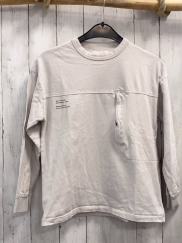 Zara  Langarmshirt  Gr. 152  weiß Brusttasche mit schwarzem Reißverschluss 