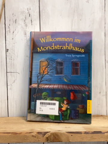   Buch Willkommen im Mondstrahlhaus 
