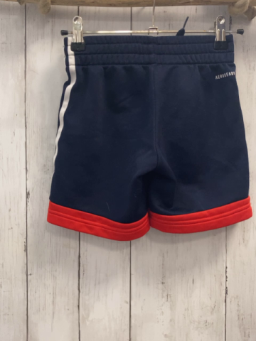 Adidas  Sportshorts Gr. 116  blau roter Saum weiße Seitestreifen 