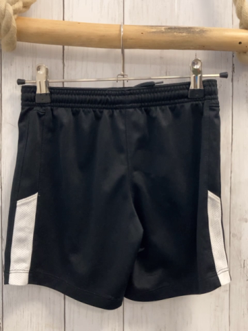 Nike Sportshorts Gr. 122  schwarz