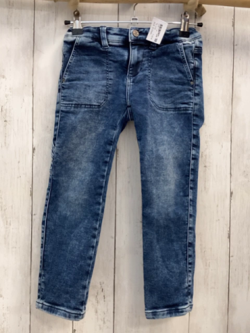 S´Oliver Hose Gr. 110  blau Jeans  Bund verstellbar