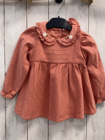 Rachel Zoe  Kleid  Gr. 86  lachs Kragen mit Blumenstickerei gesmoktes Vorderteil 