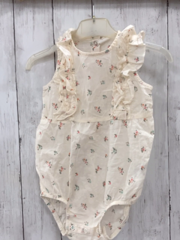 H&M Playsuit Gr. 86  beige Blumen Rüschen 