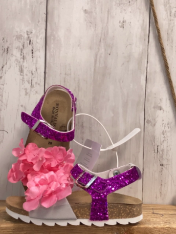 neu Monnalisa  Sandalen  Gr. 28  pflaume mit Glitzersteinen + rosa Rosetten mit Perlen mit Sicherungsbügel  