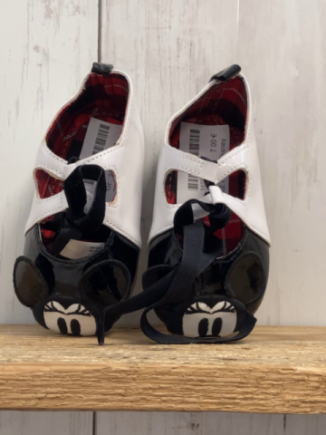 neu Disney Schuhe  Gr. 21  schwarz weiß Lack Micky Mouse 