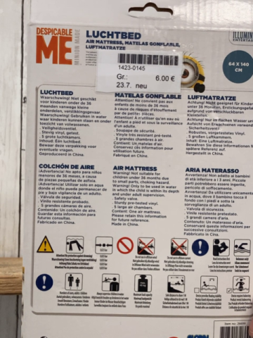 neu  Luftmatratze 64 x 140cm  gelb Minions im Karton 