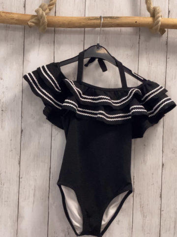 neu Janie & Jack  Badeanzug  Gr. 116  schwarz Struktur Rüschenbund mit weißen Wellenstreifen 