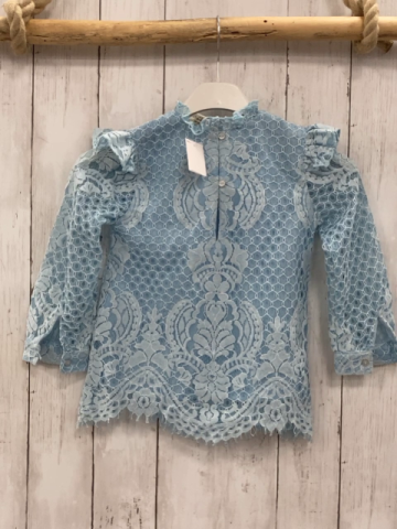 River Island  Bluse  Gr. 104  hellblau zweilagig hellblau weiße Blumenstickerei 
