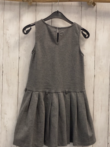 zara  Kleid  Gr. 134  grau weiße Strefen 