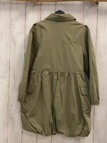 Zara  Kleid  Gr. 134  kiwi 