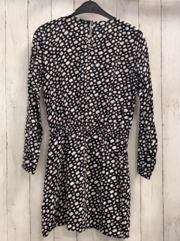 Benetton  Kleid  Gr. 152  schwarz weißer Druck mit kleinen Punkten 