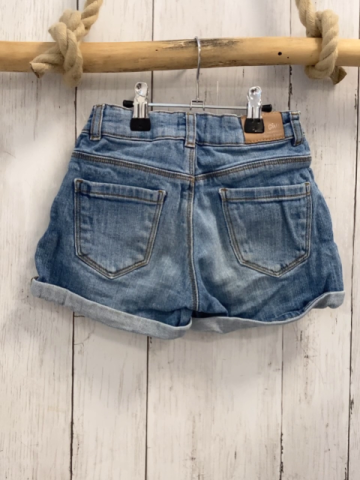 Vertbaudet  Shorts  Gr. 128  blau jeans gestickte Blumen Umschlag 