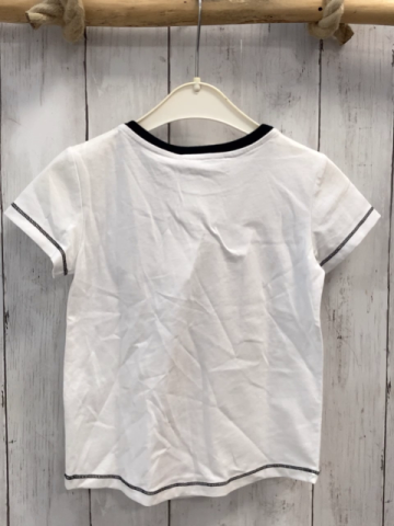 neu Christian Dior  T-Shirt  Gr. 98  weiß schwarzer Ast mit rotenHerzen schwarzer Bund Outletpries 75 €  