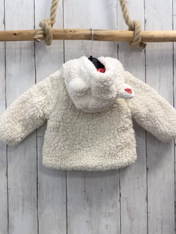 Sergent Major  Plüschjacke  Gr. 68  weiß Kapuze mit Ohren rotes Futter mit Blumen 