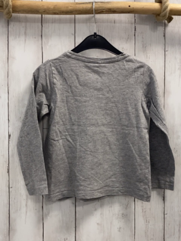 Name it  Langarmshirt  Gr. 104  hellgrau Dinokopf Schrift 