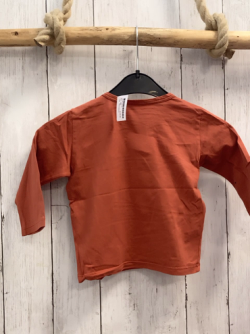 Benetton Langarmshirt  Gr. 80  rost Hase Schrift Blätter 