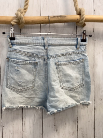  Shorts Gr. 40  hellblau Jeans used Look