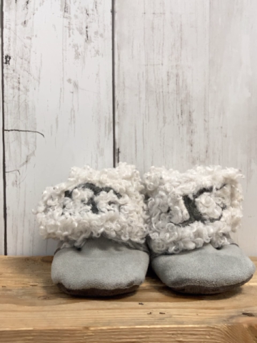 Uggs  Babyschühchen  Gr. 16  grau hellgraues Teddyfutter 