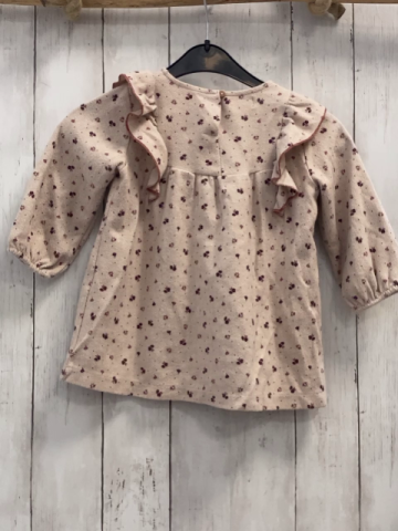 Zara  Kleid  Gr. 92  beige weiße Zackenstreifen Blumen Rüschen 