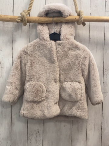 Zara  Plüschjacke  Gr. 98  beige Kapuze 