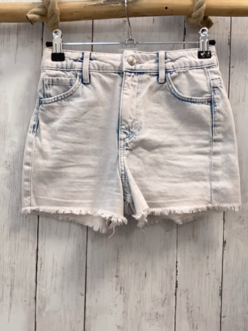 H&M  Shorts  Gr. 140  hellblau Jeans Bund verstellbar 