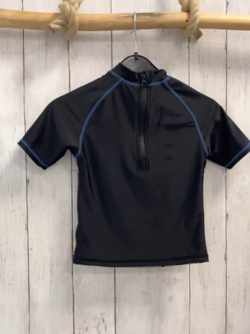   UV-Schutzshirt  Gr. 110  schwarz grau Batman 