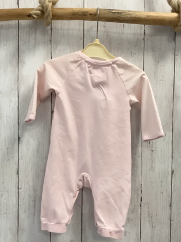 Tommy Hilfiger  Strampler  Gr. 62  rosa + weiße Streifen am Ärmel Schrift 