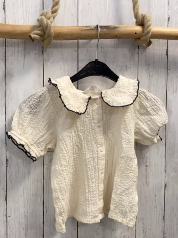 H&M  Sommerbluse  Gr. 98  creme Struktur Kragen mit schwarzem Rand 