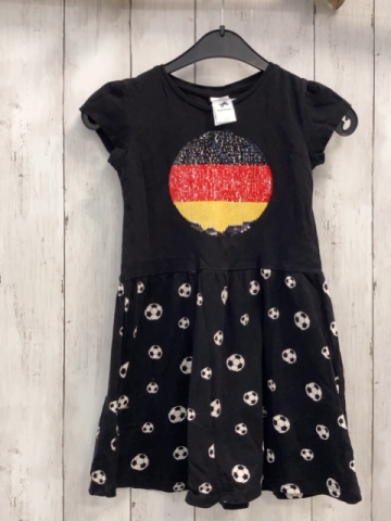   Kleid  Gr. 110  rot Pailettenfußball + weiß schwarze Fußbälle 