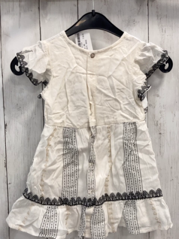 IKKS Kleid Gr. 86  weiß schwarze Nähte Glitzerfäden