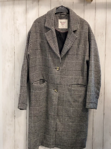 Pull & Bear Mantel Gr. M schwarz weiß 