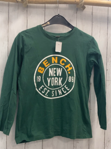 Bench  Langarmshirt  Gr. 140/146  grün weiß gelbe Schrift 