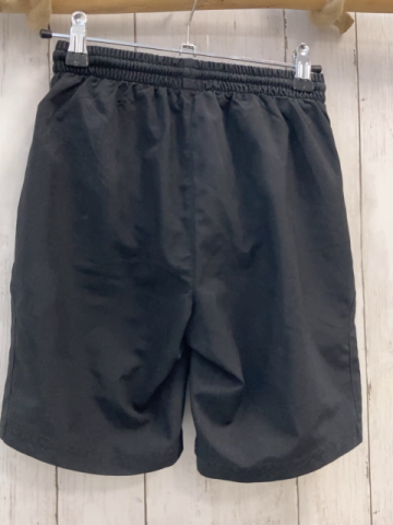 Jako  Sportshorts  Gr. 140  schwarz weiße Seitenstreifen 