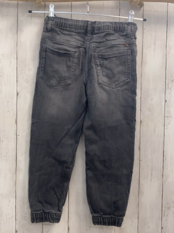 Okaidi  Hose  Gr. 122  grau Jeans 