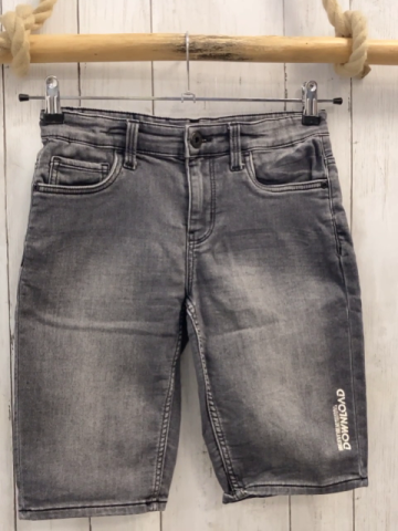  Shorts Gr. 152  grau Jeans Bund verstellbar