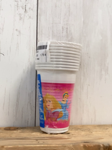 neu  Trinkbecher  10 Stück   Disney Prinzessinnen