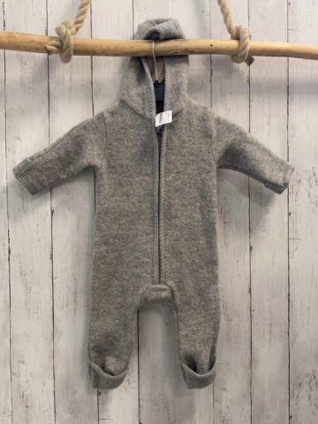 Hofbrucker Overall Gr. 62/68  grau Oberstoff 100% Merinowolle (kleiner Fleck vorne)