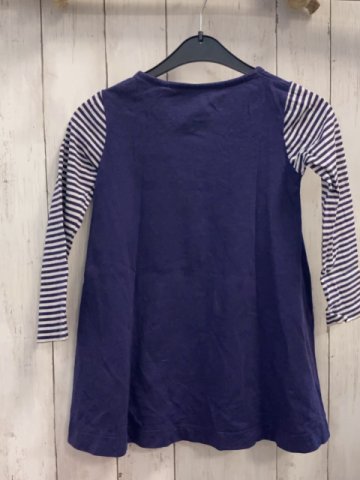 Mini Boden Kleid  Gr. 110  blau Kutsche mit Weihnachtsmann goldene sterne 