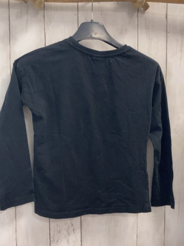 Bench  Langarmshirt  Gr. 128  schwarz graue Baumstämme lachs Schrift 