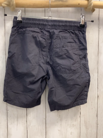   Shorts  Gr. 134  grau mit Kordel 