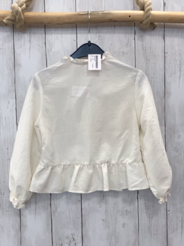 Zara  Bluse  Gr. 116  creme gesmokt 