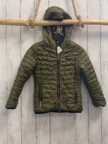 Vingino  Wendejacke  Gr. 110  oliv schwarzer Bund / beige schwarz braun leoprint 
