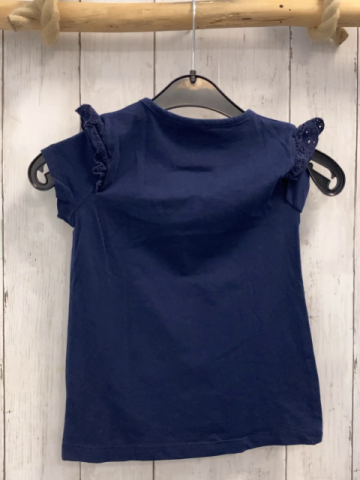   T-Shirt  Gr. 110  blau Rüschenärmel mit Lochstickerei Blume