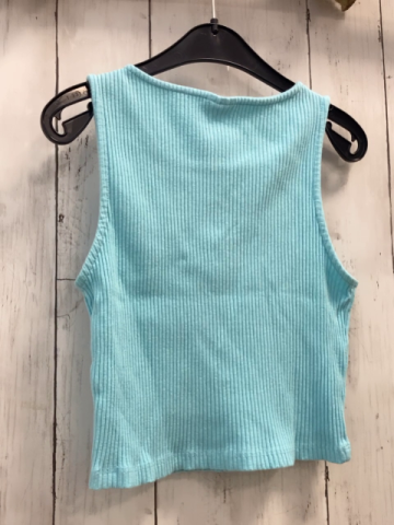 Zara  Top Gr. 134  hellblau Rippen 